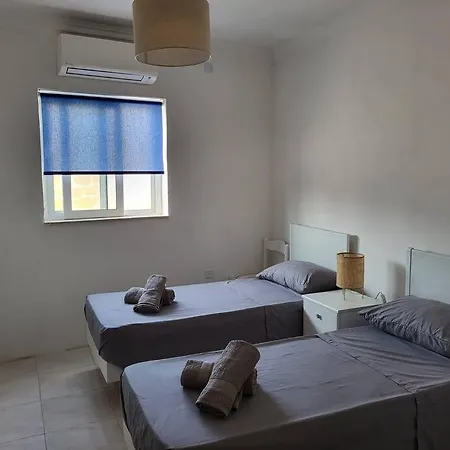 Seafront Apartamento